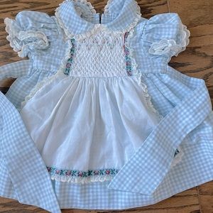 Polly Flinders 18 month vintage girls hand smocked dress
